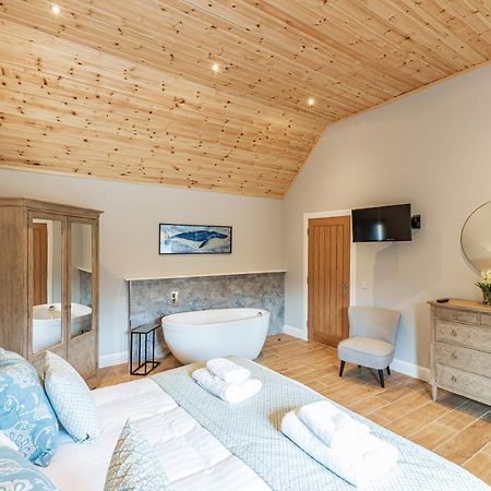 Osprey Lodge 1 With Hot Tub Newton Stewart Eksteriør bilde