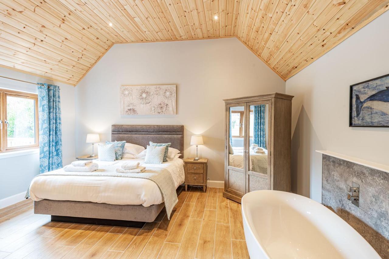 Osprey Lodge 1 With Hot Tub Newton Stewart Eksteriør bilde