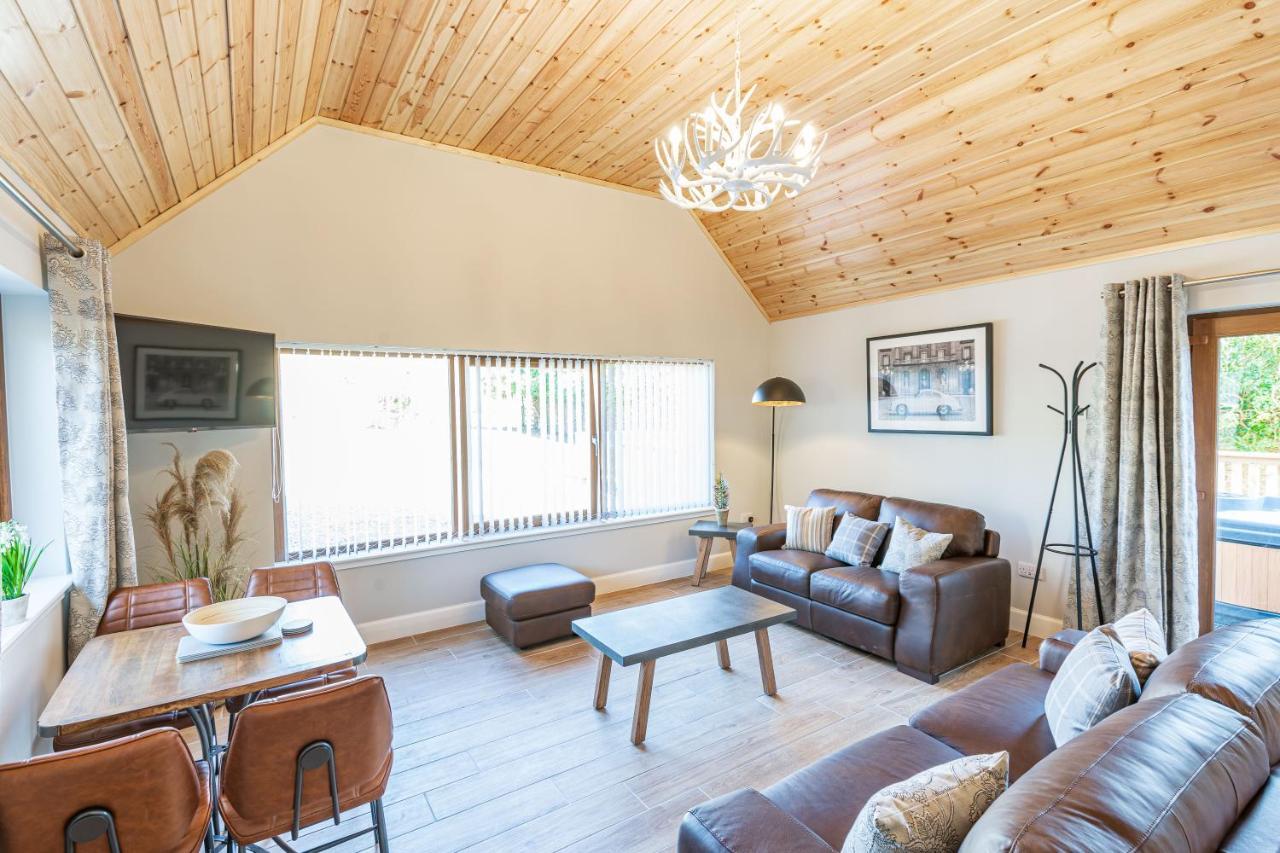 Osprey Lodge 1 With Hot Tub Newton Stewart Eksteriør bilde